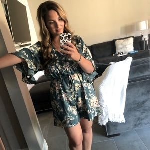 MITTOSHOP Green Tropical Floral Print Romper